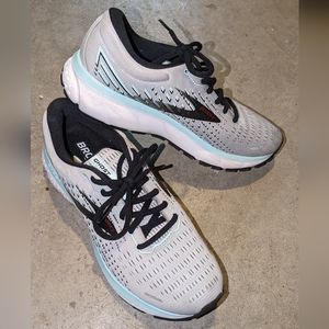 Brooks ghost 13